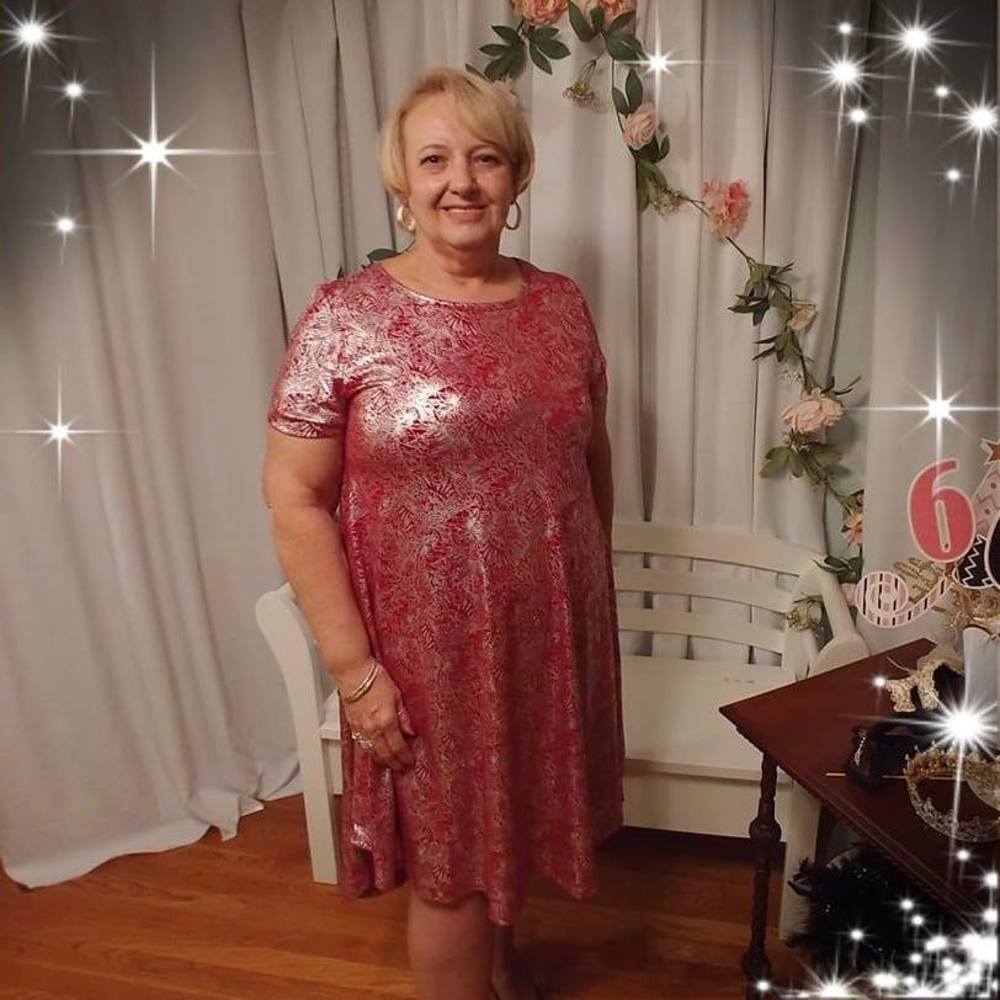Meet your Posher, Gloria